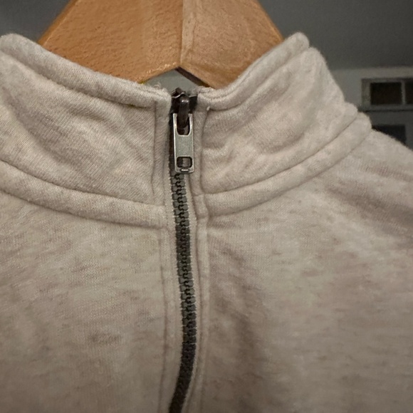 Youth cropped half-zip - Picture 3 of 4